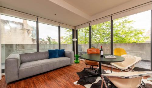 One-Bedroom Apartment with Terrace