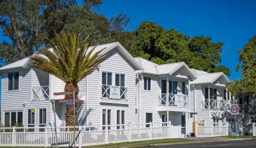 Villa One Sleeps 6
