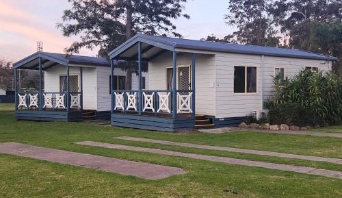 Snug Cove Two-Bedroom Villa (6 Guests) - No Pets Allowed