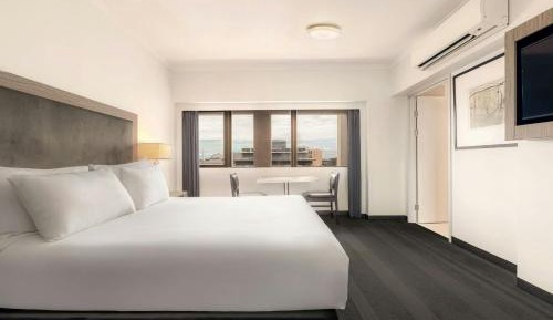King Room with City View