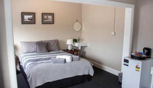 Double Room with Shared Bathroom