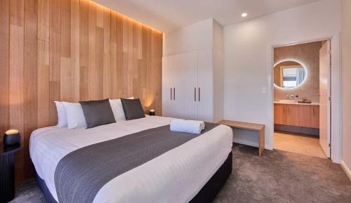 Three-Bedroom Vacation Home 