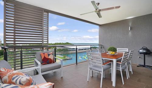 Two-Bedroom Apartment with Water View