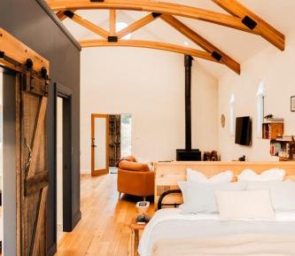 King Room with Lake View