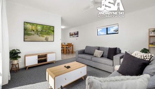 Three-Bedroom Townhouse