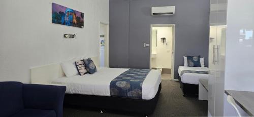 King Self Contained Studio (Non Pet)