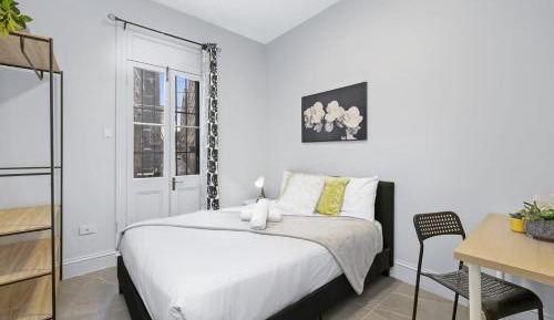 Double Room with Shared Bathroom