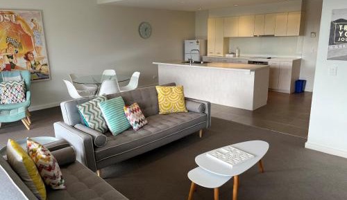 One Bedroom Deluxe Apartment