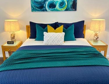 Deluxe Queen Room