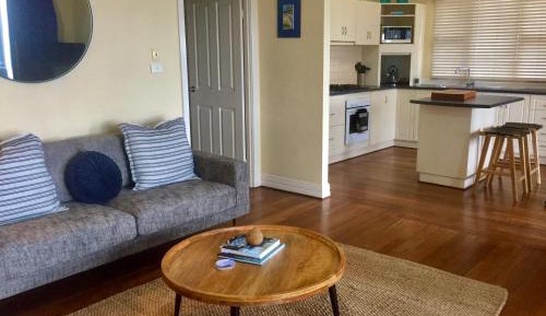 Two-Bedroom Bungalow - Annex