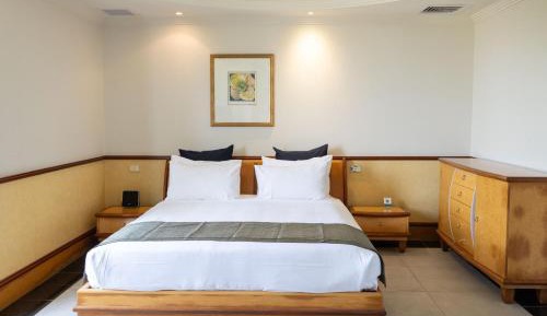 One Bedroom Suite Ocean View