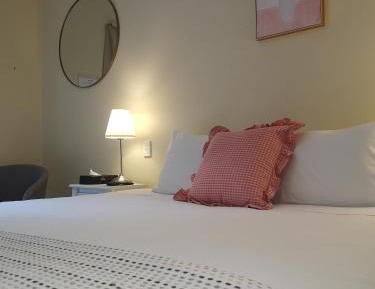 King Room with Garden View