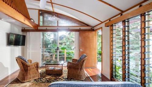 Garden Bungalow