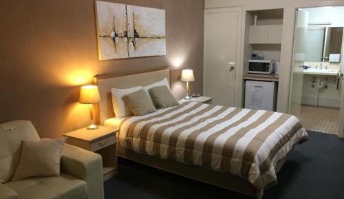 Deluxe Twin Room - Disability Access
