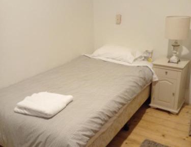 Single Room with Shared Bathroom