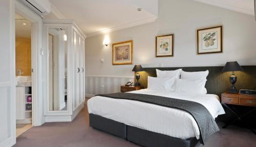 Deluxe Double Room with Valley View