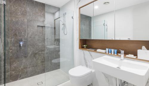 One Bedroom Suite 