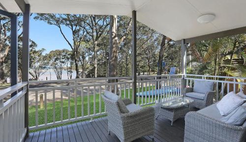 Premium Cabin - Sleeps 5