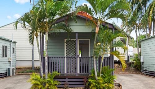 Superior Studio Cabin - Sleeps 4