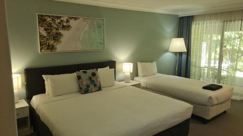 King Spa Suite