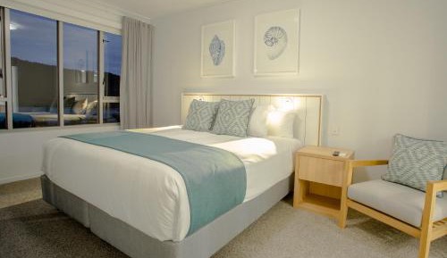 Two-Bedroom Deluxe Apartment