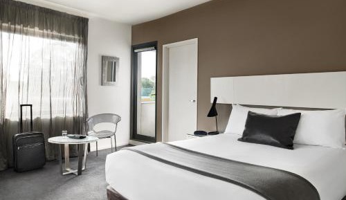 Queen Room