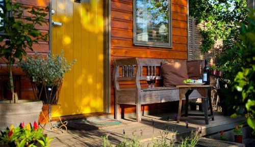 One-Bedroom House