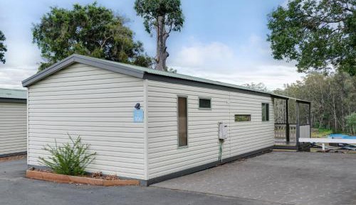 Superior 2 Bedroom Riverview Cabin