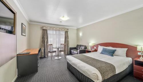 Queen Room - Non Smoking