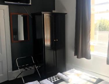 Double Room with Shared Bathroom