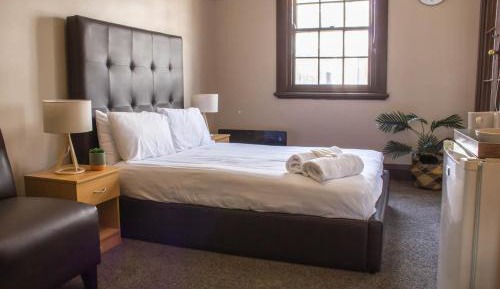Double Room with Shared Bathroom
