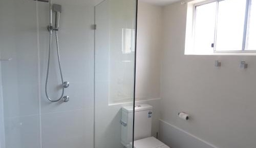 Twin Room (Non Pet-Friendly)