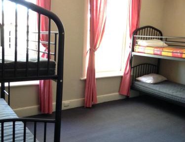Bed in 6-Bed Mixed Dormitory Room