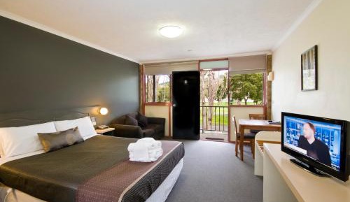 Queen Room