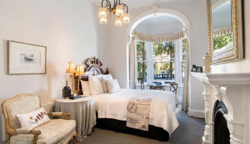 Britannica Room (Spa Ensuite)