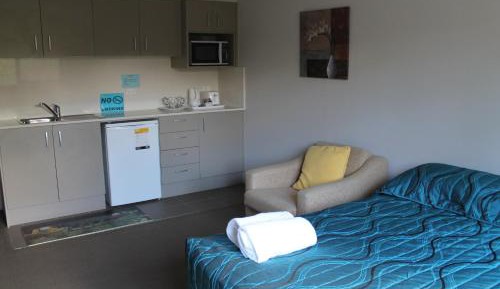 Standard Double Suite