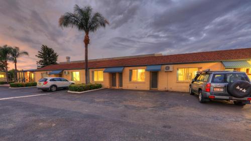 Motel Unit - No Pets