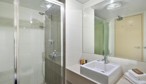 Deluxe Room, 1 King Bed