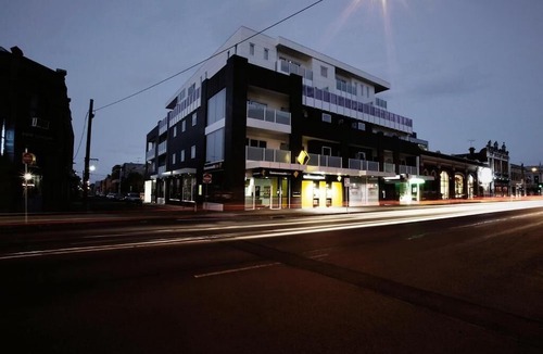 Fitzroy Hotel | Tyrian Serviced Apartments Fitzroy