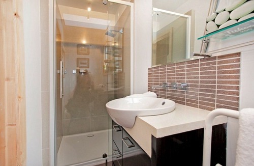 Oatlands Hotel | Robinson Cottage