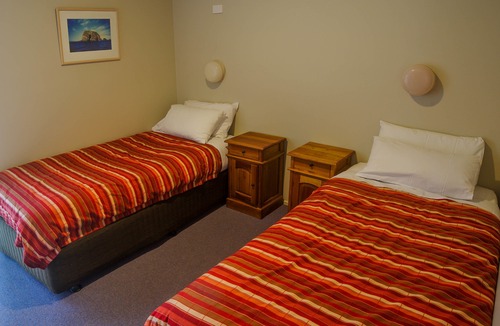 Alonnah Hotel | Bruny Island Escapes and Hotel Bruny