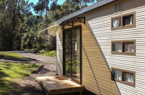 Zeehan Hotel | Zeehan Bush Camp