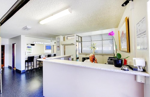 Hermit Park Hotel | Raintree Motel