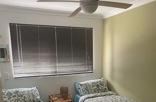 South Yunderup House | Absolute River Front - 2 b/room, fully equipped, pool, jetty, close boat ramp