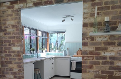 Yanchep Cottage | Yanchep seaside cottage a coastal retreat Pet Friendly