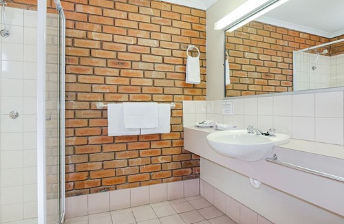 Mooroopna Hotel | Rodney Motor Inn