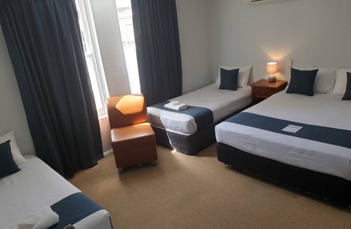 Adelaide Central Business District Hotel | Adelaide Pulteney Motel