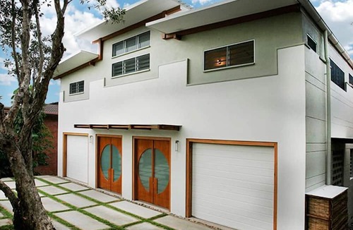 Emerald Beach House | Haven Tropicana