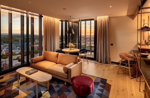 Adelaide Central Business District Hotel | Hotel Indigo Adelaide Markets by IHG
