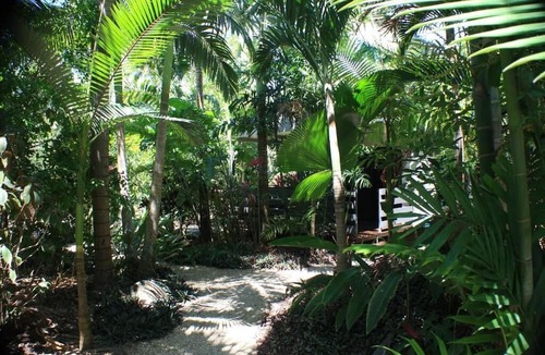 Wongaling Beach House | Boutique Bungalows